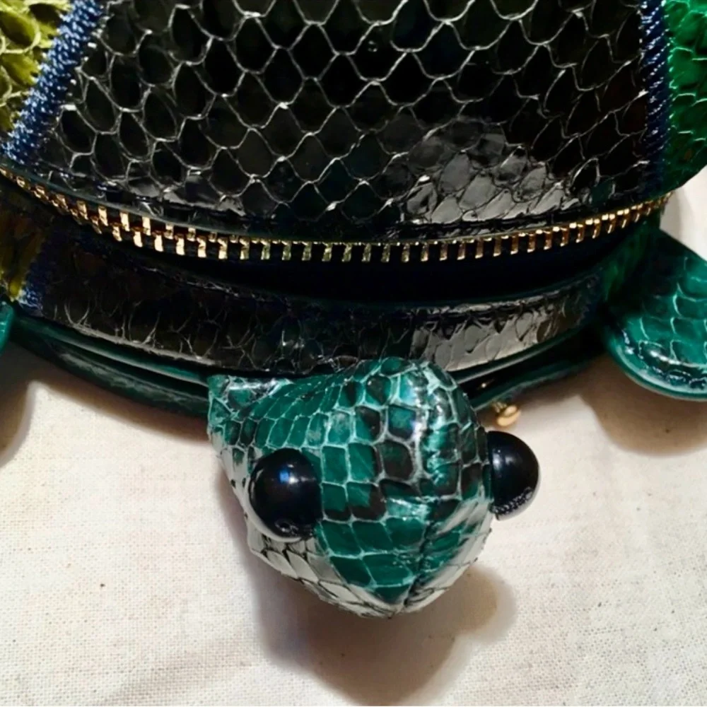 Tory Burch Green Embossed Leather Mini Turtle Crossbody Shoulder Bag - Picture 14 of 16